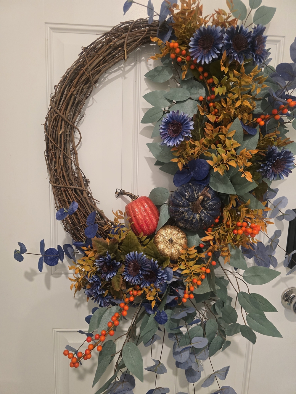 W018 Autumn Grapevine Wreath with Blue Flowers & PumpkinsHandmade fall grapevin